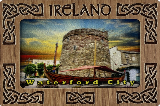 MC33 - Magnet "Reginald's Tower" (County Waterford)